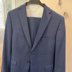 Michael Koss Blue Teen Boy Suit, size 16